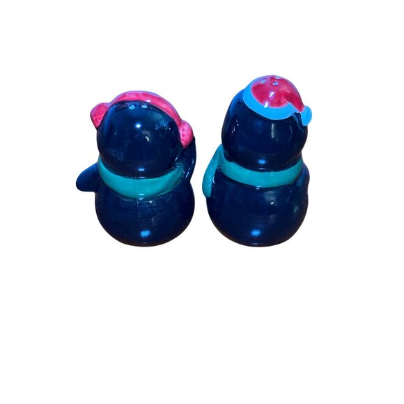 Holiday Penguin Salt & Pepper Shakers Ceramic - Picture 3 of 4